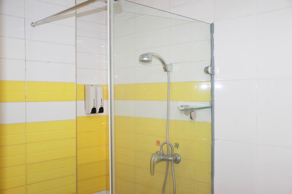 7Days Inn Qingdao Liuting Airport Quarto foto