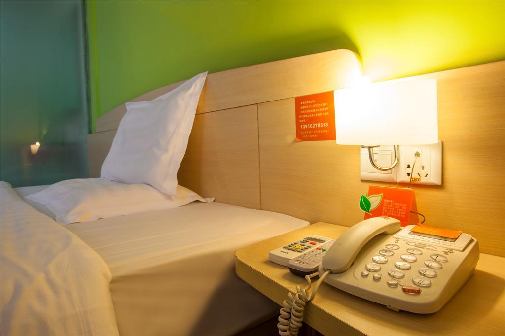 7Days Inn Qingdao Liuting Airport Quarto foto